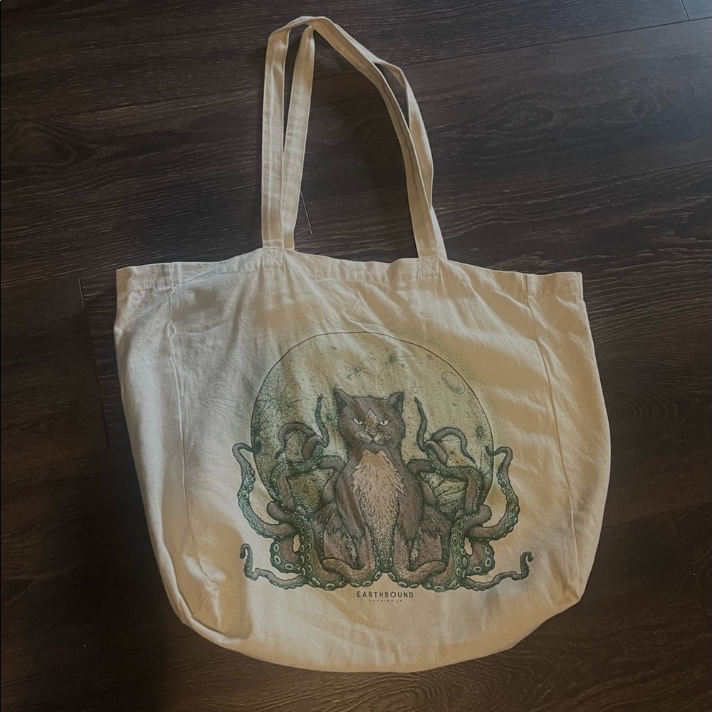 4 Tote Bags
